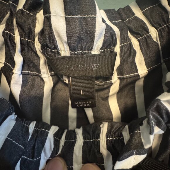 🎀 J.Crew Striped Off-the-Shoulder Top | Bow Detail | Size L  - 0056 - Picture 4 of 6